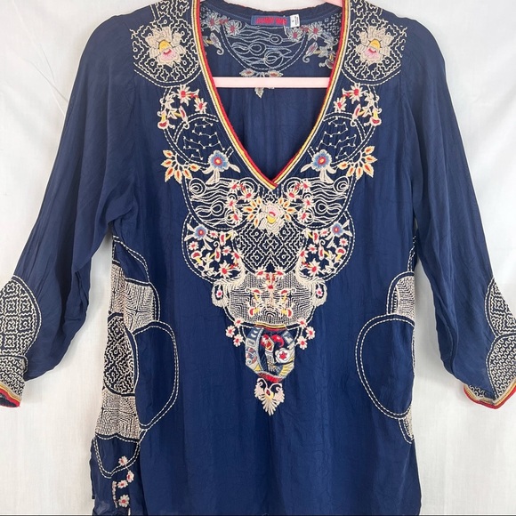 Johnny Was Peyton Blouse Women's S Colorful Embroidered Blue Rayon Boho V-neck - Picture 3 of 11